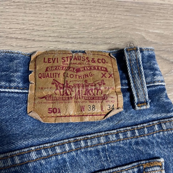 Vintage 80s Levi's 501 Jeans Mens Medium Wash Button Fly Denim True Size: 36x32 - Picture 5 of 14